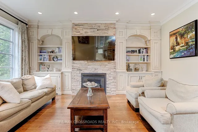 Additional property image - 2 Sorrel Crt