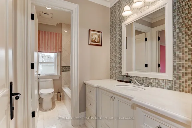 Additional property image - 2 Sorrel Crt