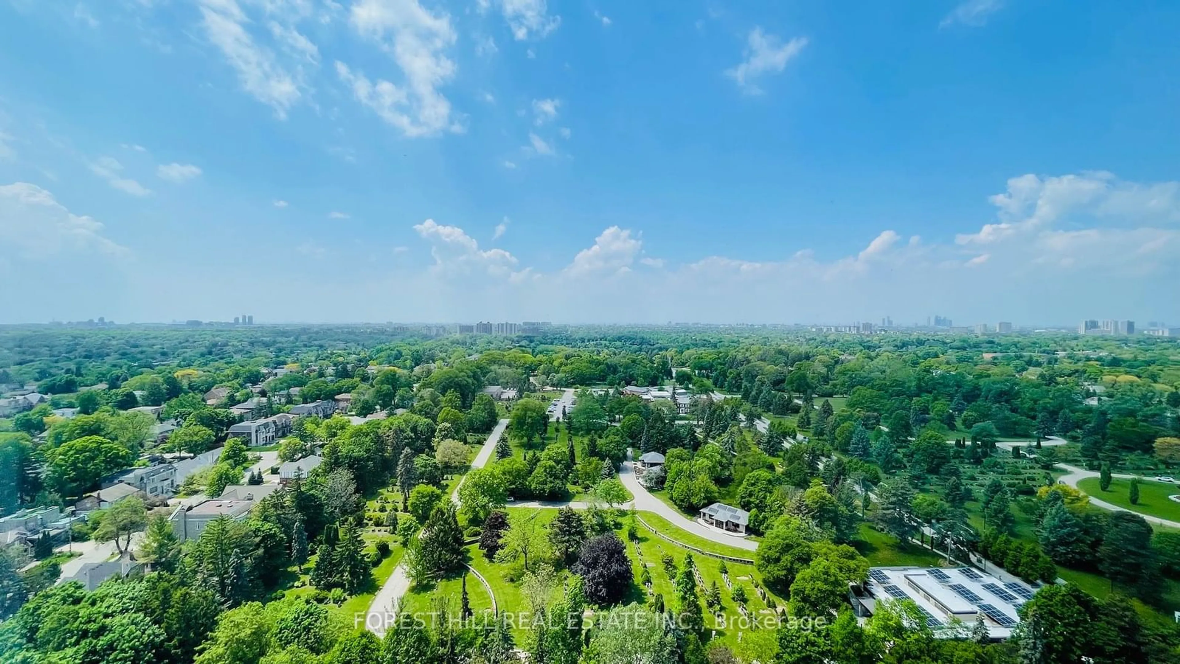 A pic from exterior of the house or condo, the view of city buildings for 153 Beecroft Rd #PH 205, Toronto Ontario M2N 7C5