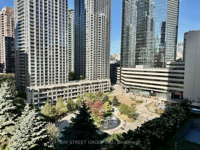 Additional property image - 386 Yonge St Unit 720