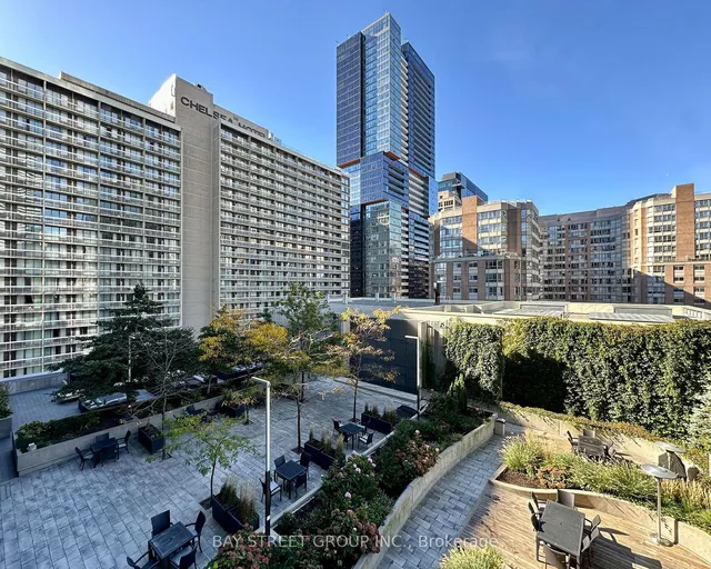 Additional property image - 386 Yonge St Unit 720
