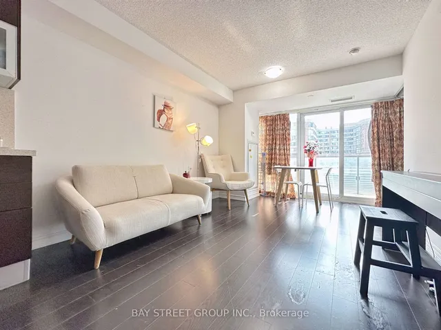 Additional property image - 386 Yonge St Unit 720