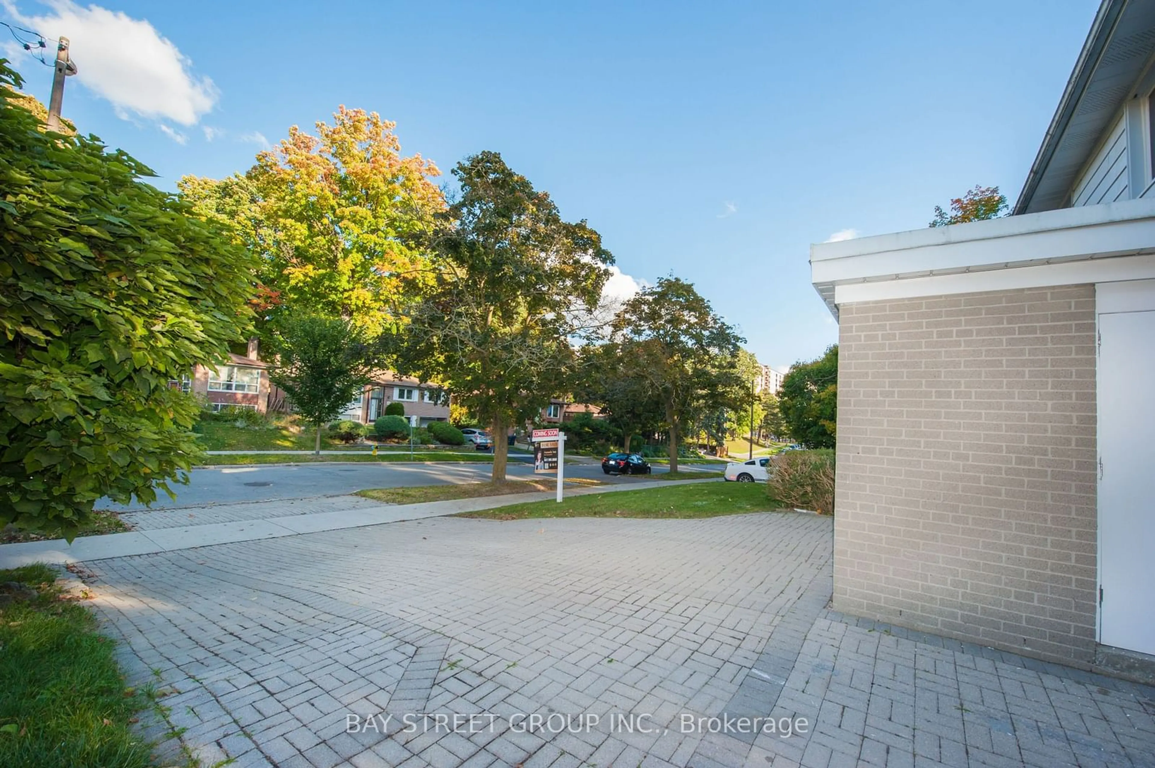 A pic from exterior of the house or condo, the street view for 36 Brahms Ave, Toronto Ontario M2H 1H4