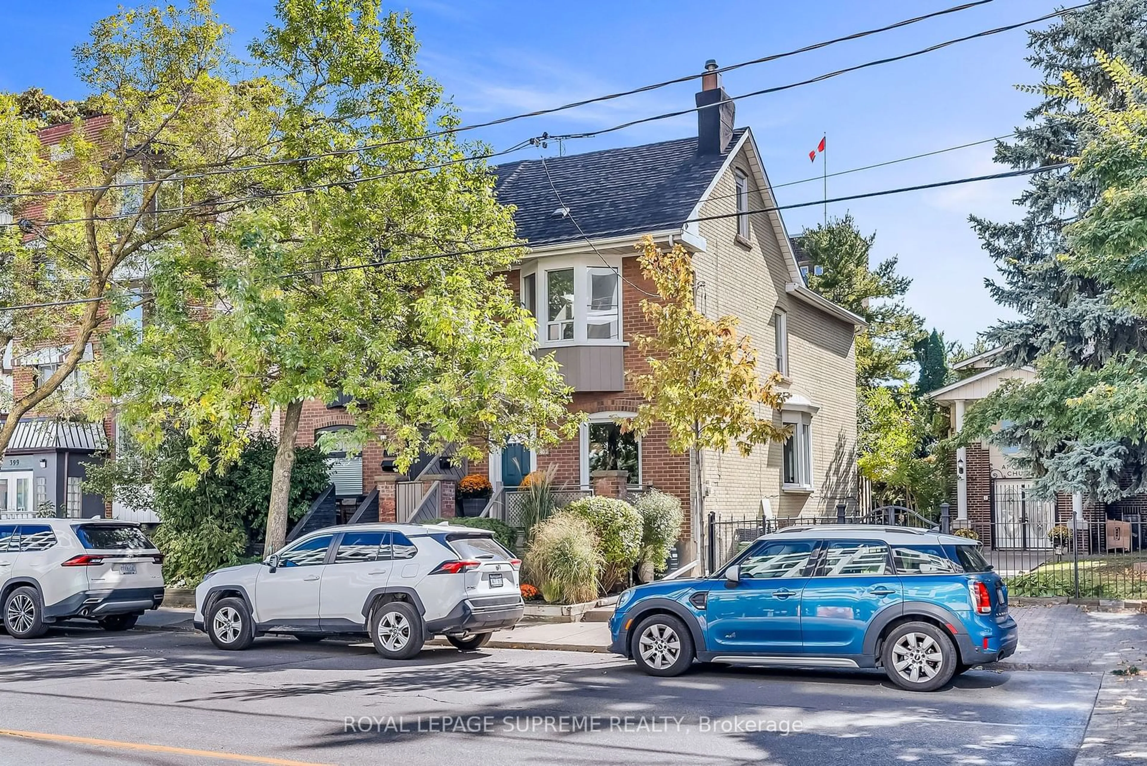 A pic from exterior of the house or condo, the street view for 405 Dupont St, Toronto Ontario M5R 1W3