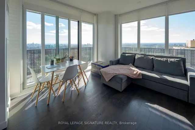 Additional property image - 8 Eglinton Ave Unit 3802