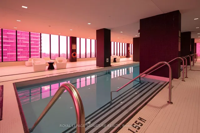Additional property image - 8 Eglinton Ave Unit 3802