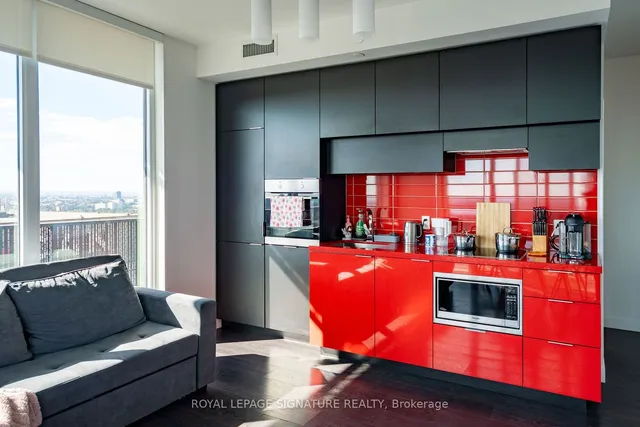 Additional property image - 8 Eglinton Ave Unit 3802