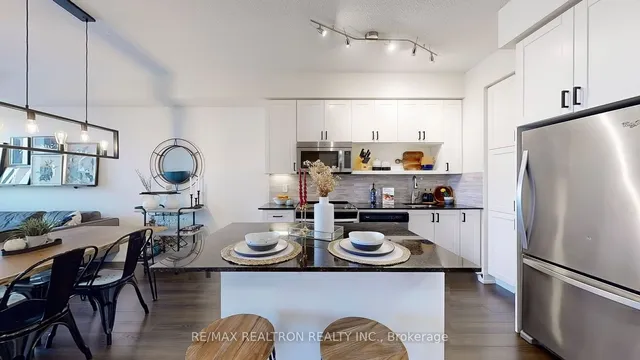 Additional property image - 18 Graydon Hall Dr Unit 2304