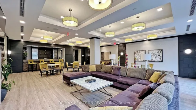 Additional property image - 18 Graydon Hall Dr Unit 2304