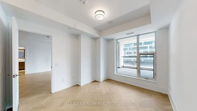 Additional property image - 455 Wellington St Unit 806