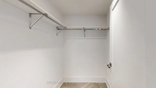 Additional property image - 455 Wellington St Unit 806