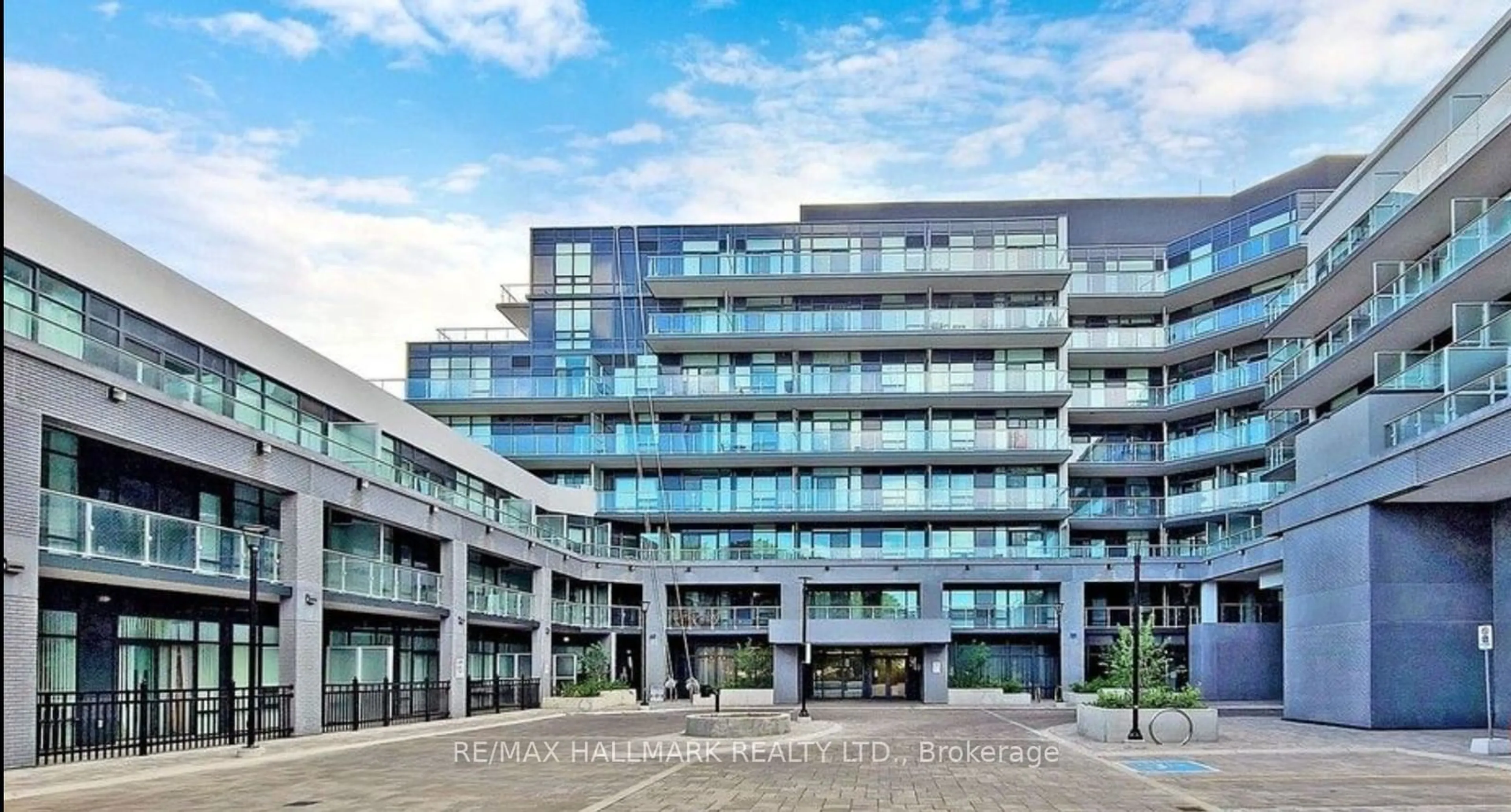 A pic from exterior of the house or condo, the front or back of building for 621 Sheppard Ave #221, Toronto Ontario M2K 1B5