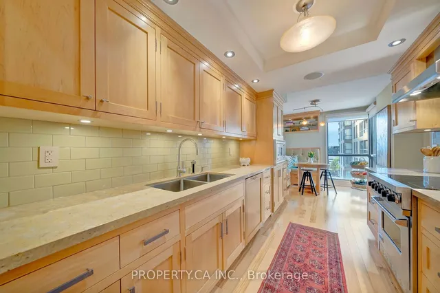 Additional property image - 1 Concorde Pl Unit 606