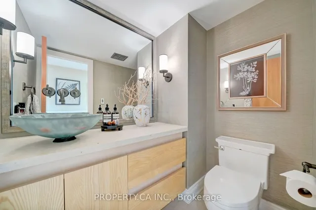 Additional property image - 1 Concorde Pl Unit 606