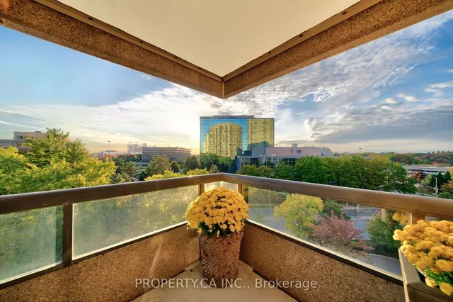 Additional property image - 1 Concorde Pl Unit 606