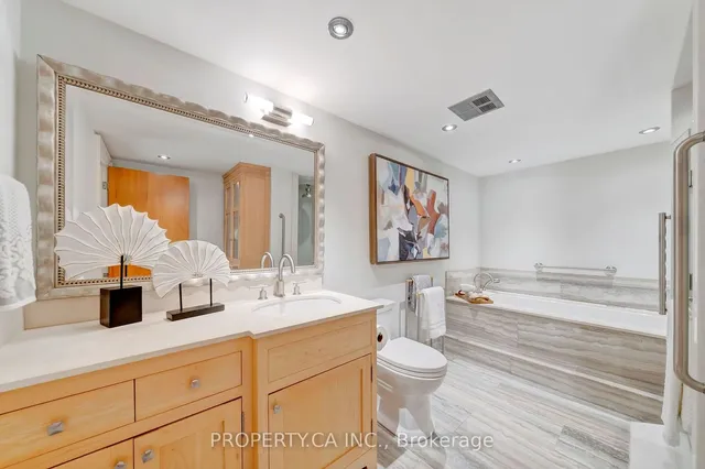 Additional property image - 1 Concorde Pl Unit 606