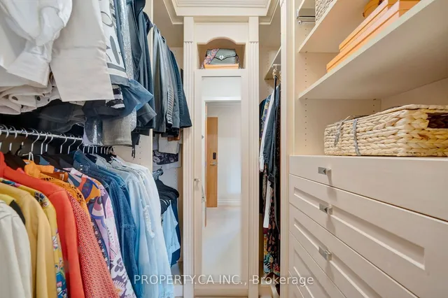 Additional property image - 1 Concorde Pl Unit 606