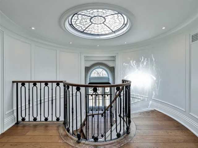 Additional property image - 31 Russell Hill Rd
