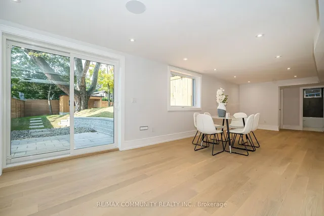 Additional property image - 30 Kellythorne Dr
