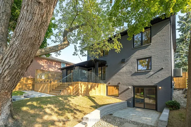 Additional property image - 30 Kellythorne Dr