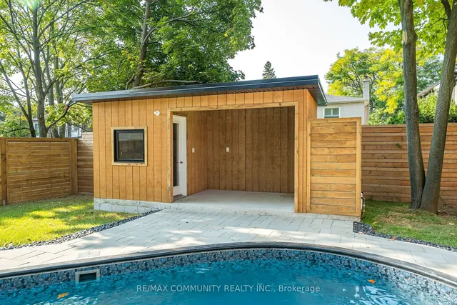 Additional property image - 30 Kellythorne Dr