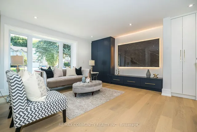 Additional property image - 30 Kellythorne Dr