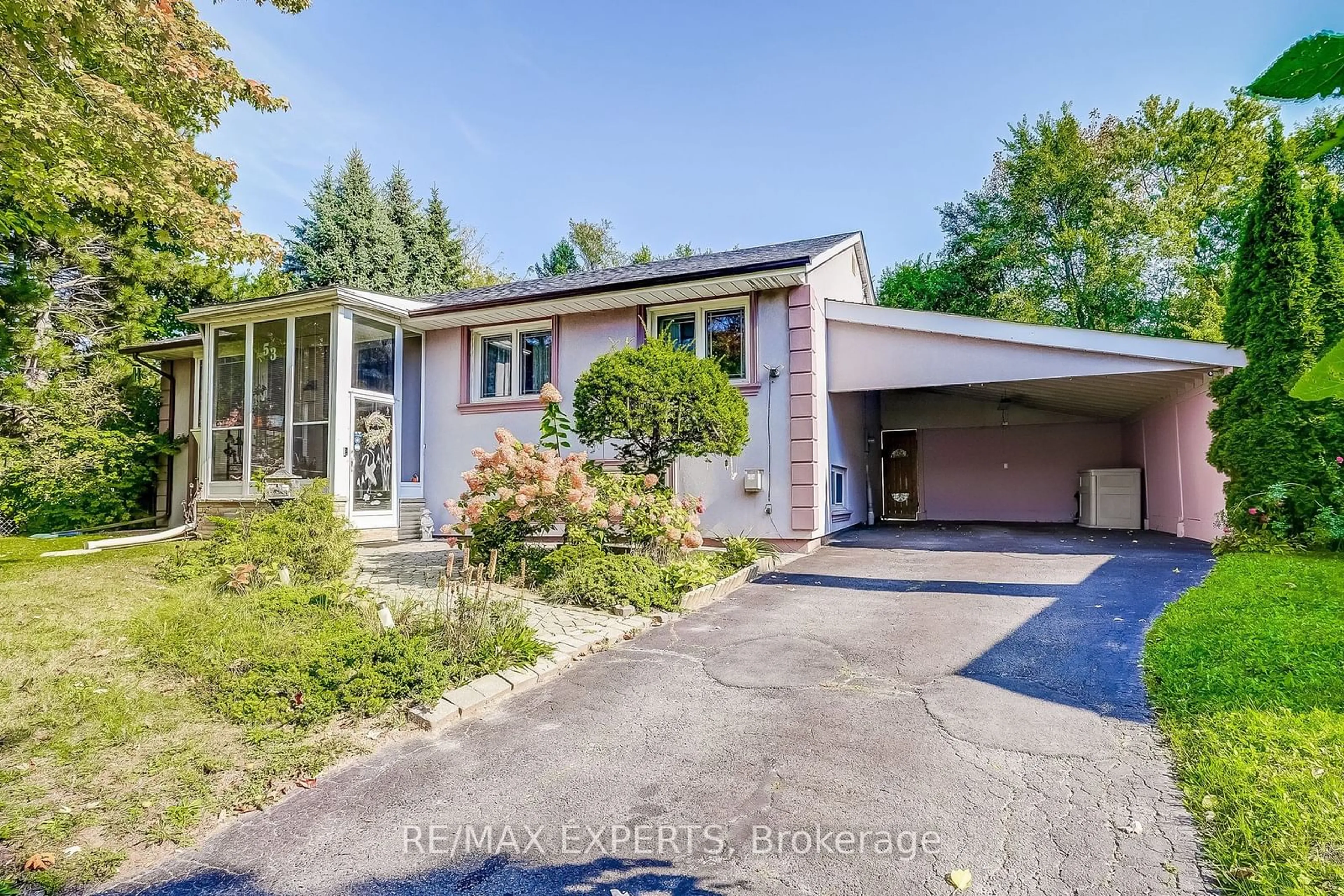 Frontside or backside of a home, the street view for 53 Tottenham Rd, Toronto Ontario M3C 2J5