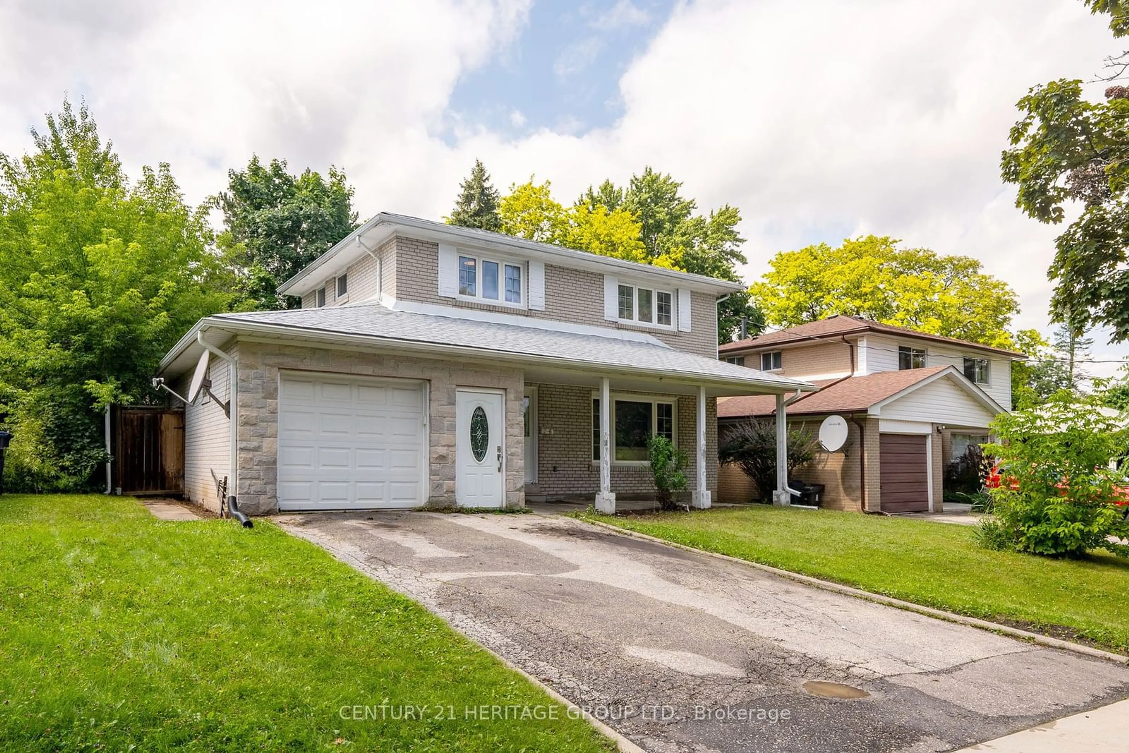 Frontside or backside of a home, cottage for 56 Nymark Ave, Toronto Ontario M2J 2G9