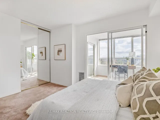 Additional property image - 215 Wynford Dr Unit 903