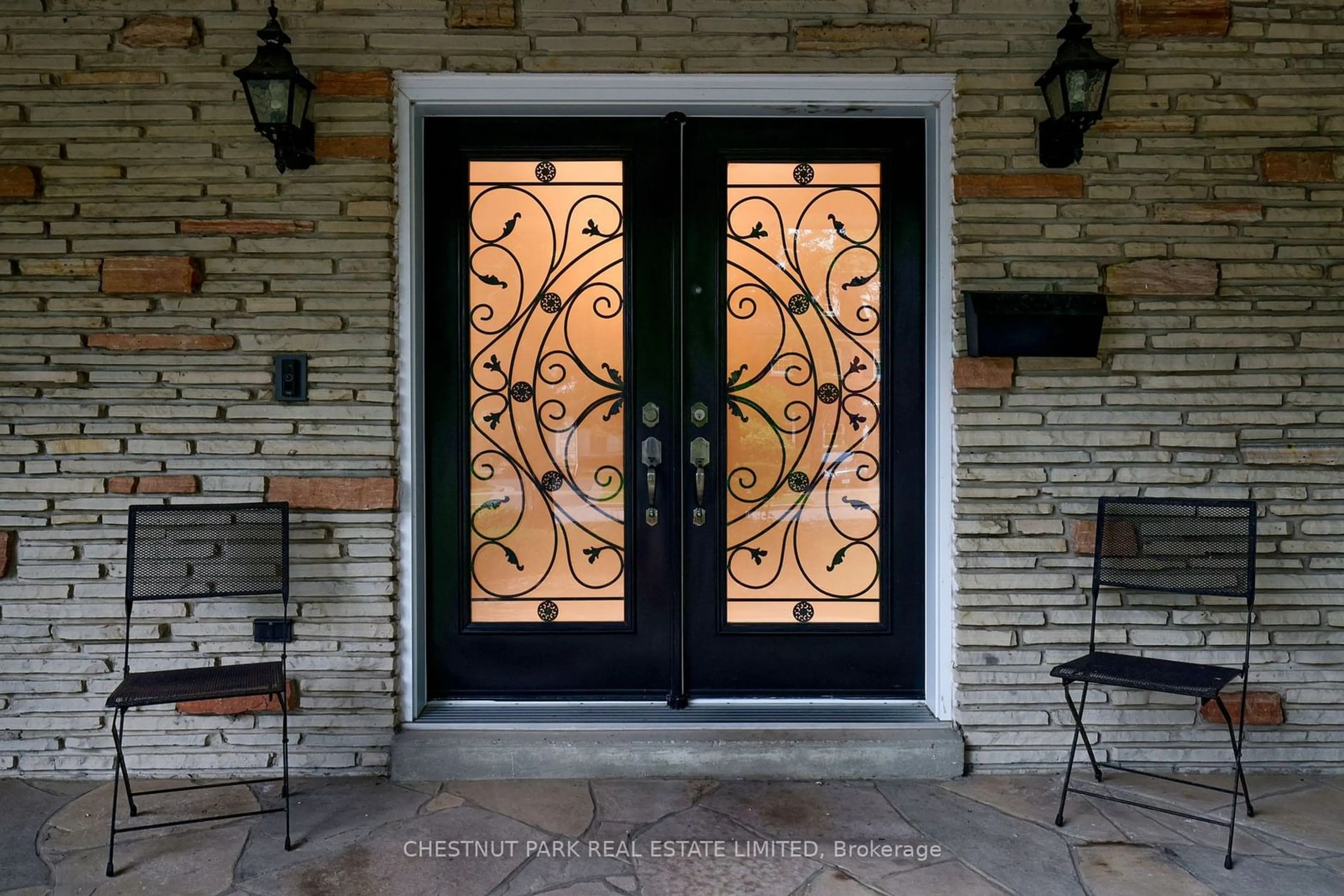 Indoor entryway, ceramic floors for 16 Sagewood Dr, Toronto Ontario M3B 3G5