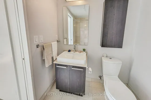 Additional property image - 12 York St Unit 2003