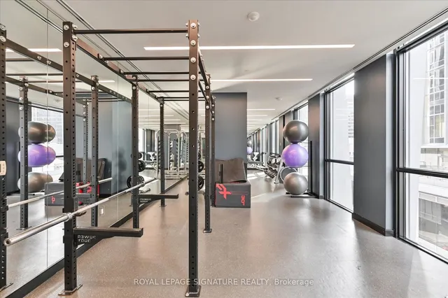 Additional property image - 1 Yorkville Ave Unit 4309