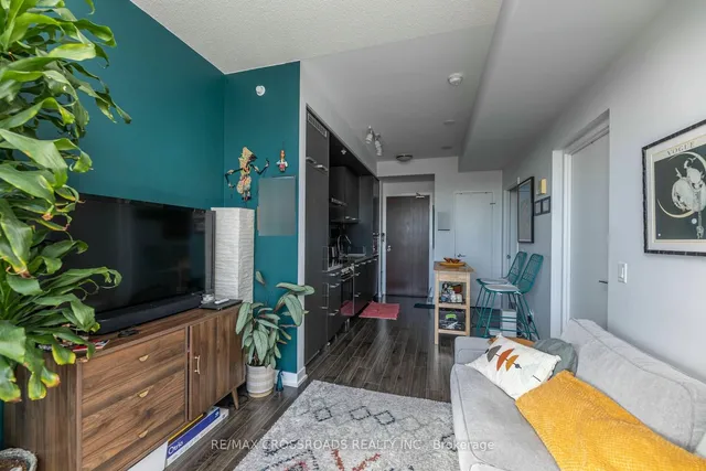 Additional property image - 120 Bayview Ave Unit N612