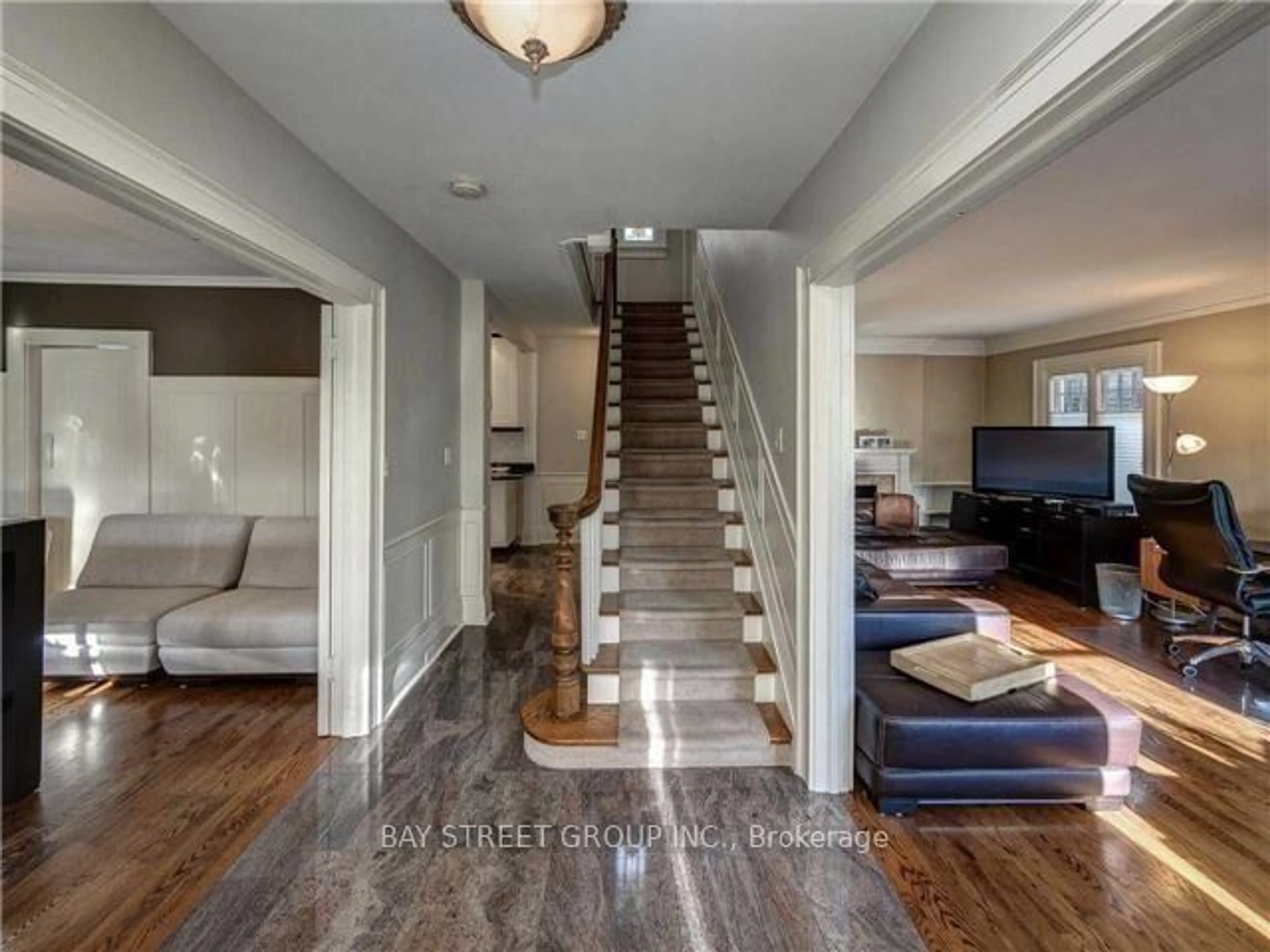 Indoor entryway, wood floors for 98 Dawlish Ave, Toronto Ontario M4N 1H1