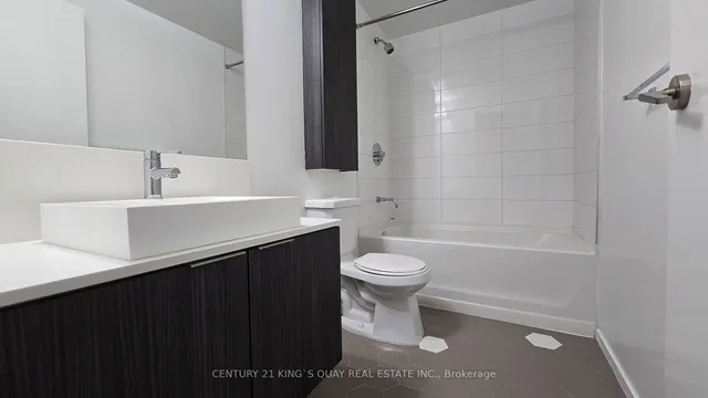 Additional property image - 68 Shuter St Unit 909