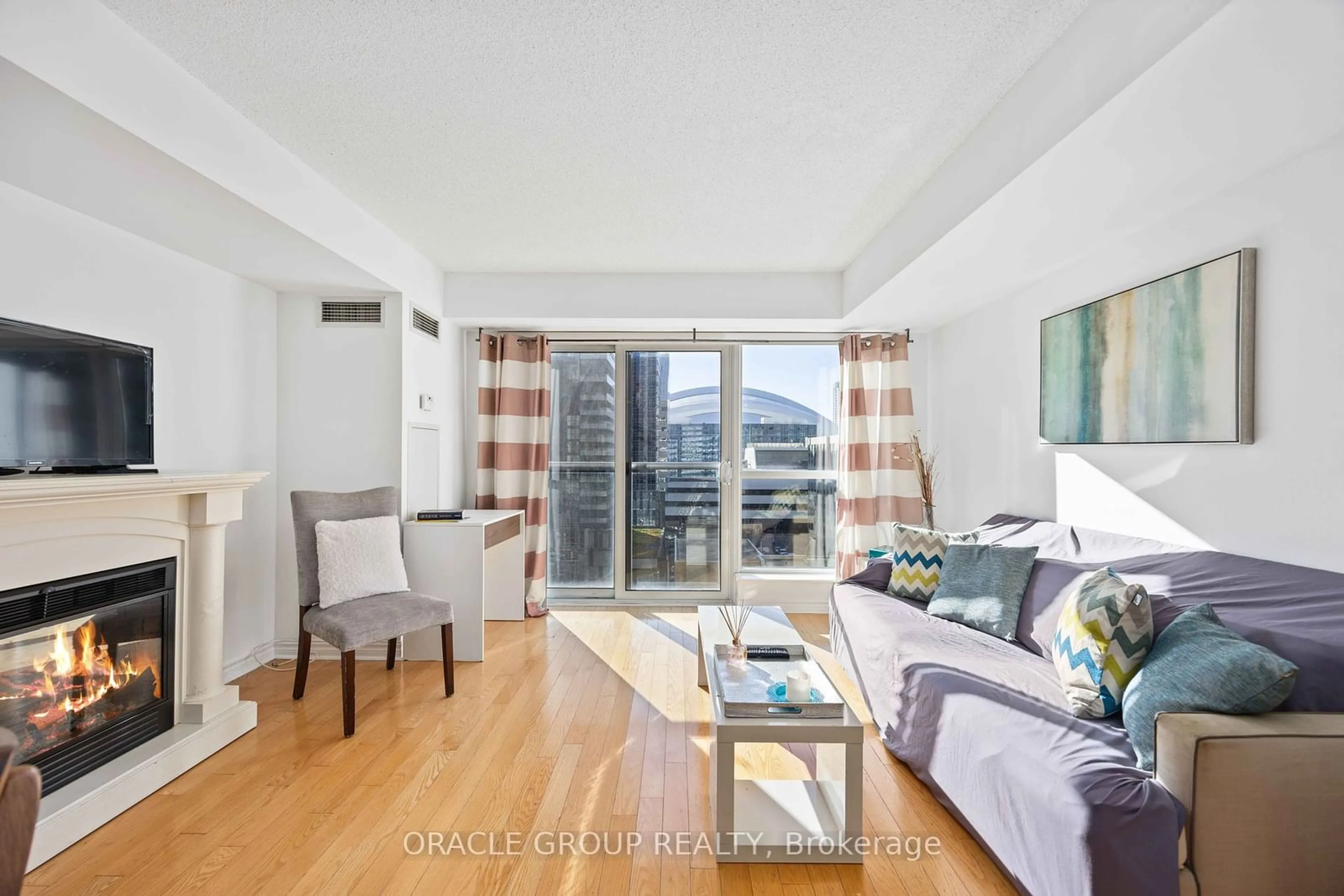 Living room, wood floors for 250 Wellington St #1034, Toronto Ontario M5V 3P6