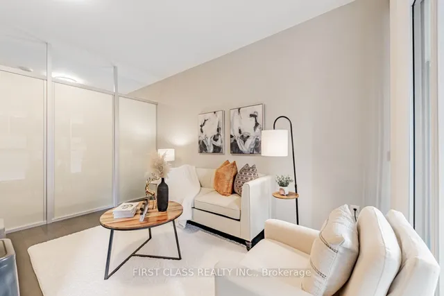 Additional property image - 426 University Ave Unit 1705