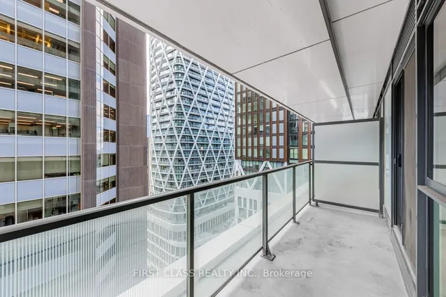 Additional property image - 426 University Ave Unit 1705