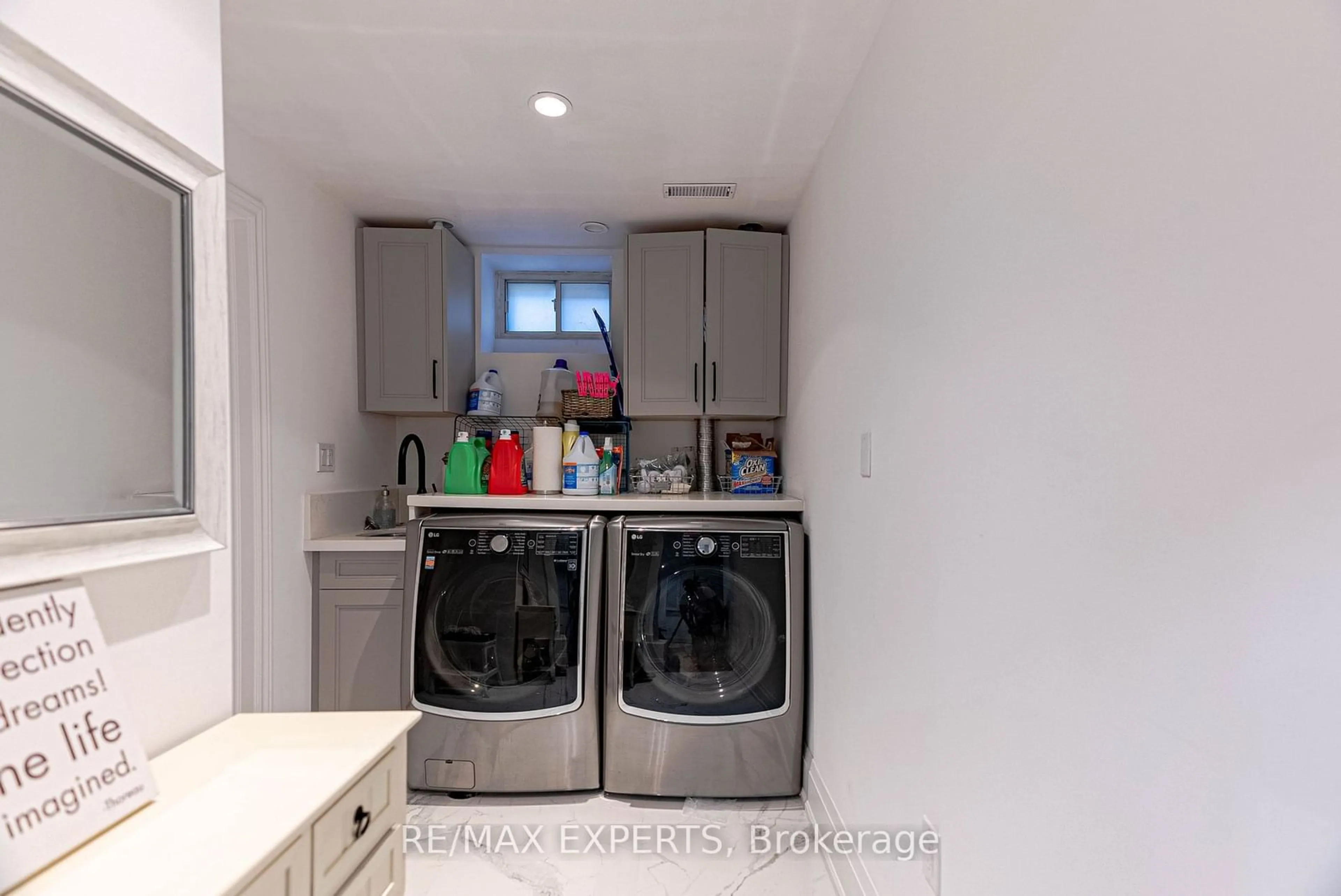 Laundry room for 16-18 Page St, Toronto Ontario M6G 1J2