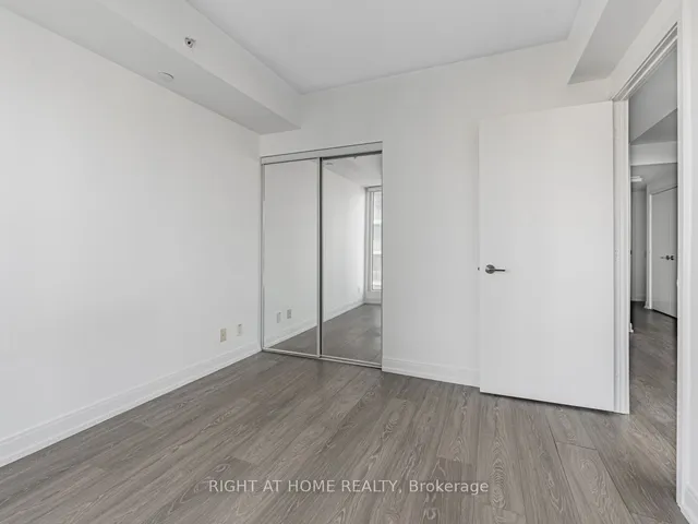 Additional image 12 of 181 Dundas St Unit 2715