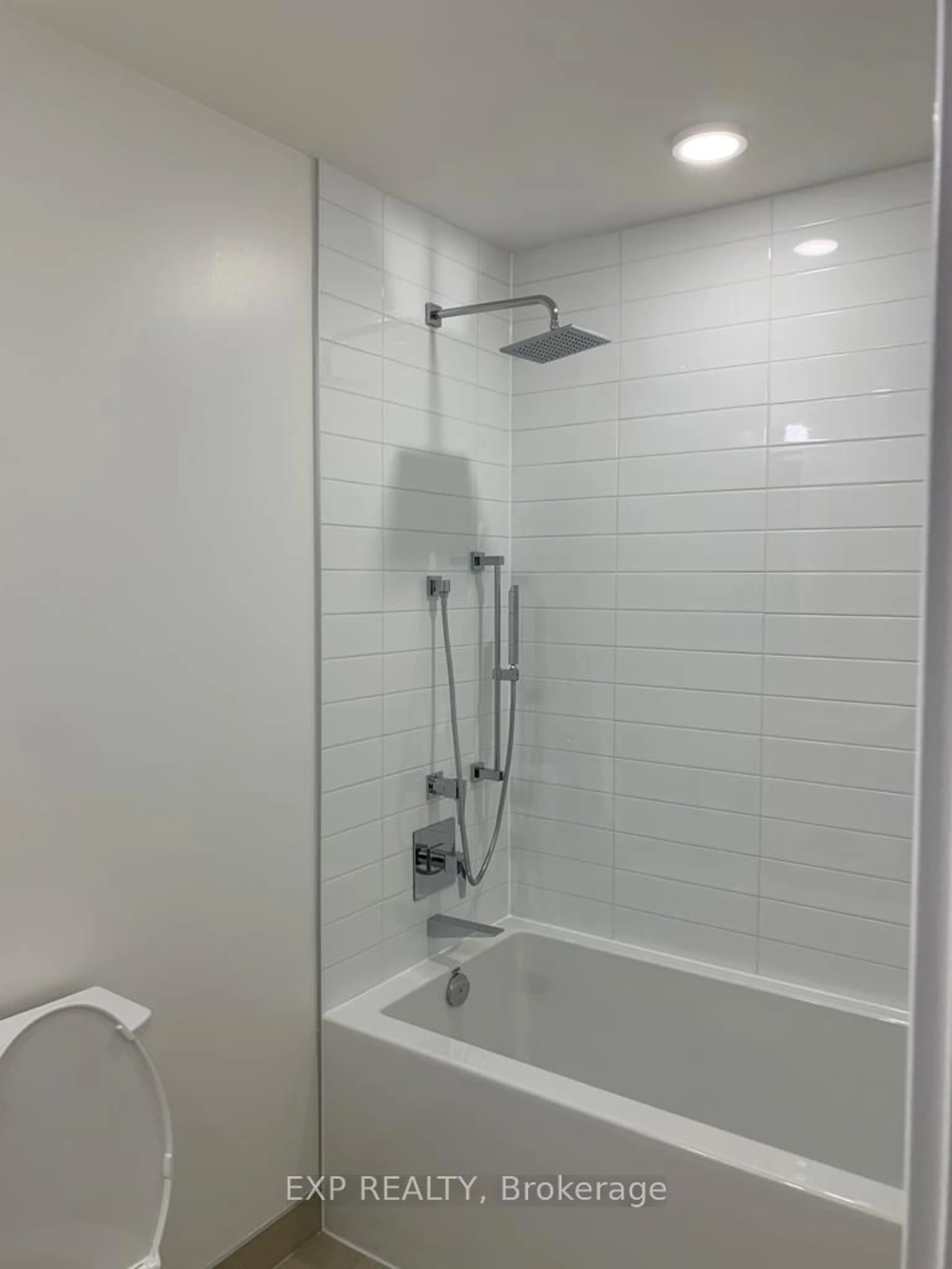 Bathroom, ceramic floors for 20 Lombard St #4011, Toronto Ontario M5C 0A6