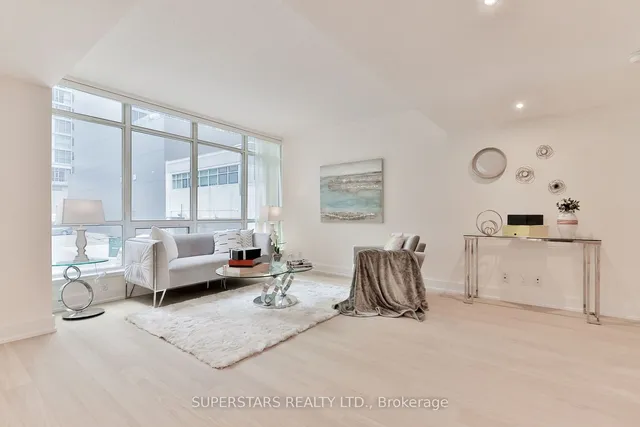 Additional property image - 350 Wellington St Unit M02