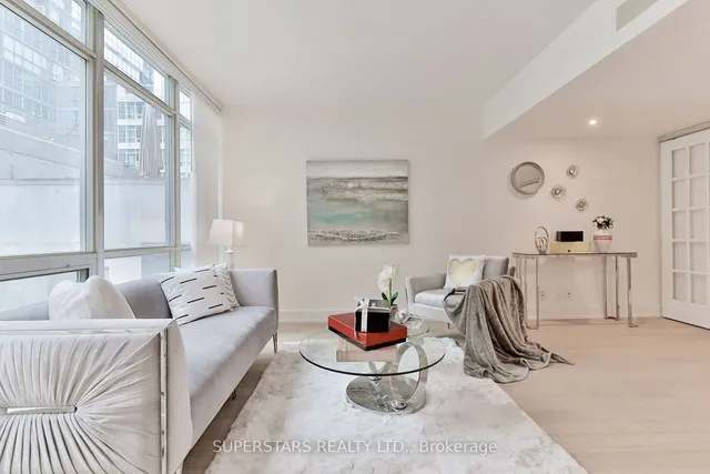 Additional property image - 350 Wellington St Unit M02