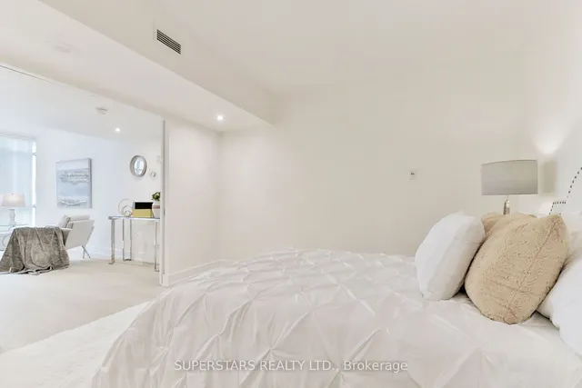Additional property image - 350 Wellington St Unit M02