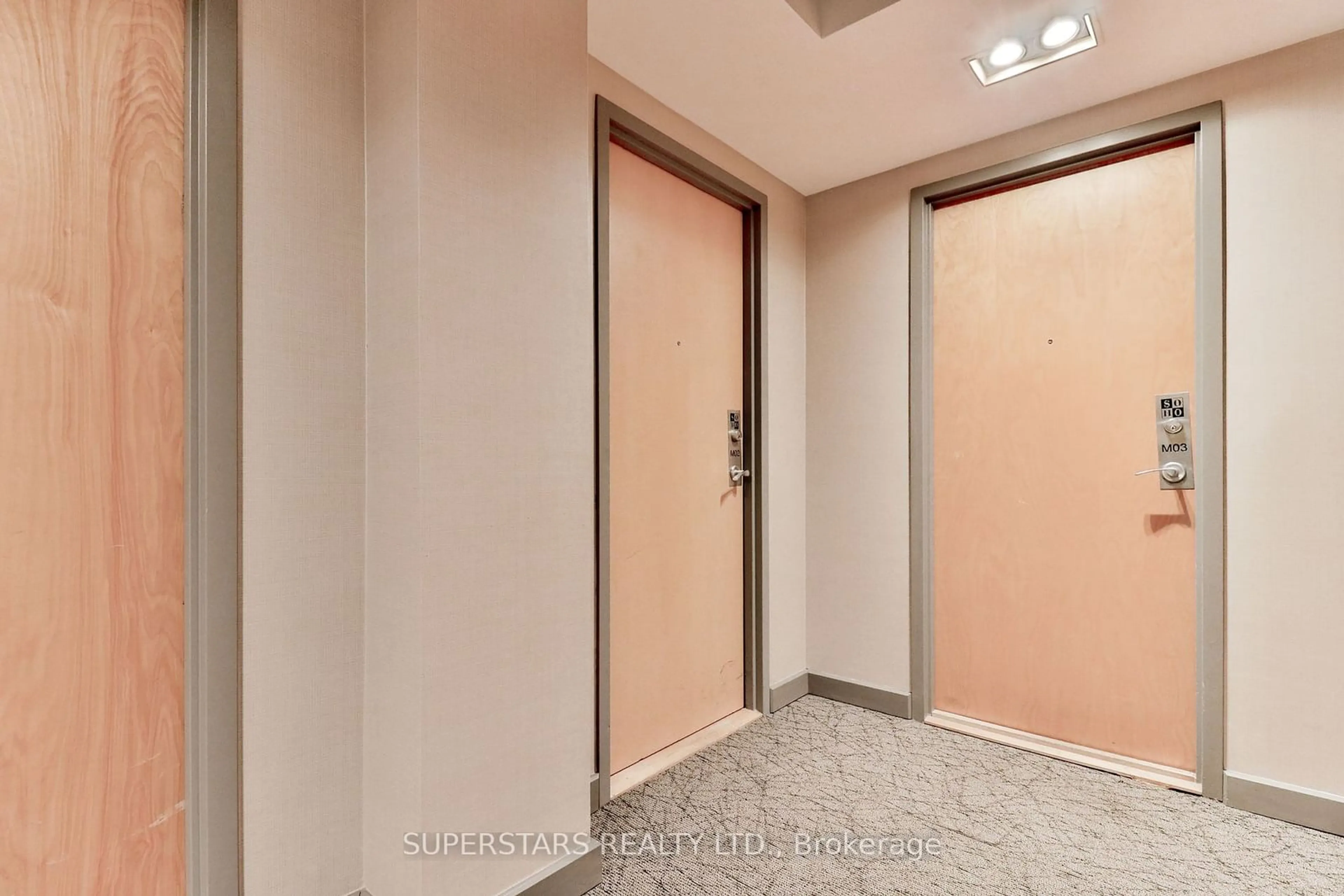 Indoor foyer, unknown floor for 350 Wellington St #M02, Toronto Ontario M5V 3W9