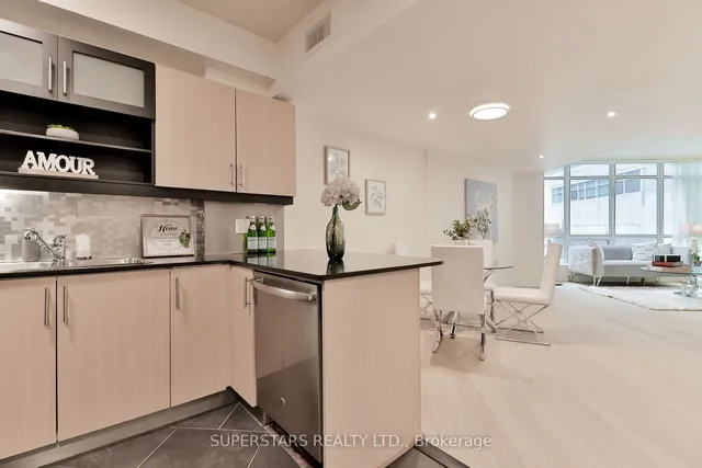 Additional property image - 350 Wellington St Unit M02