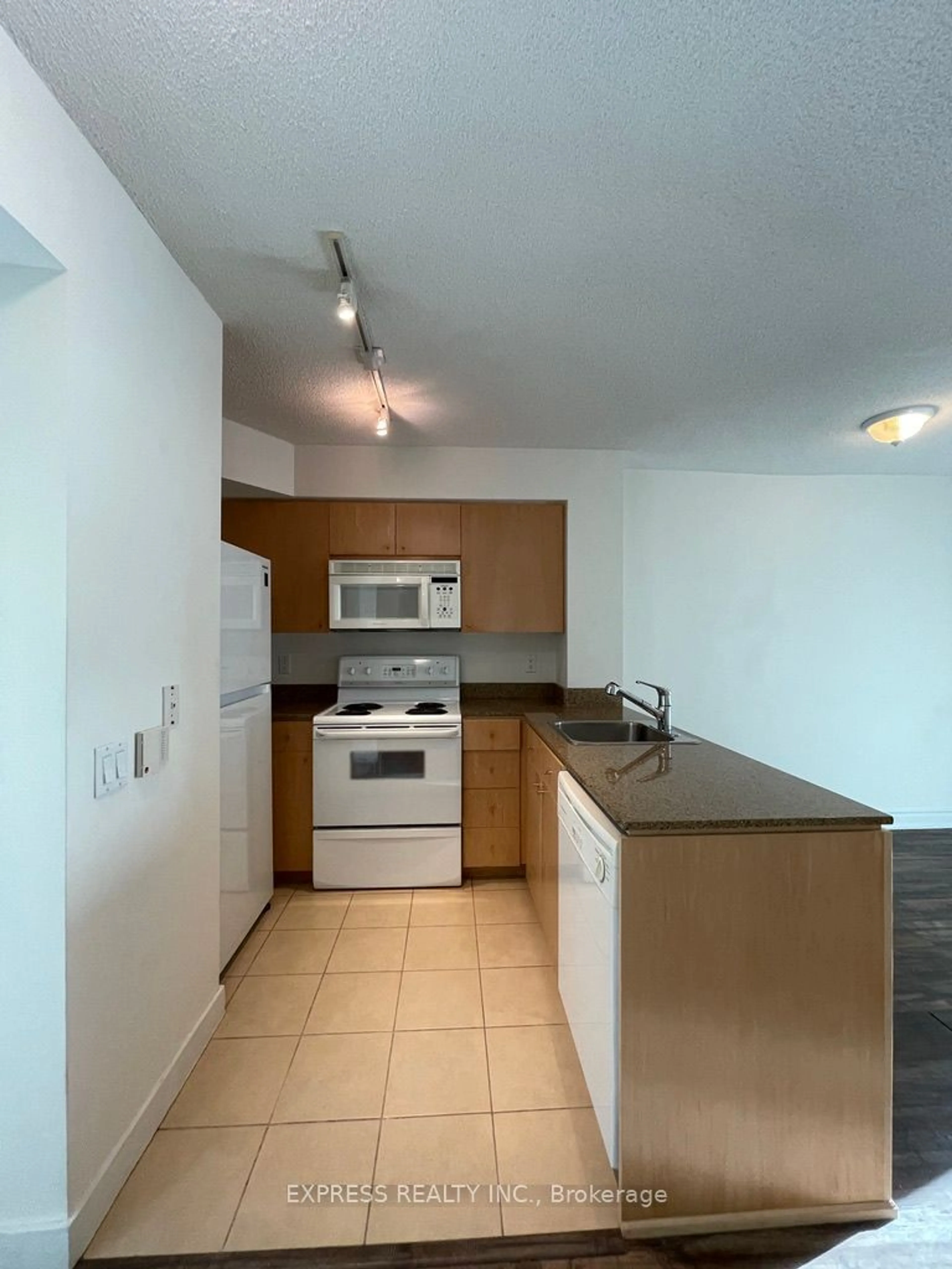 Standard kitchen, not visible floor, cottage for 361 Front St #512, Toronto Ontario M5V 3R5