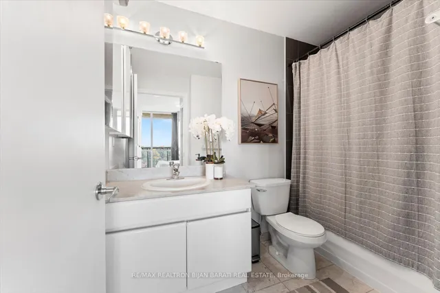 Additional property image - 30 Canterbury Pl Unit 1201