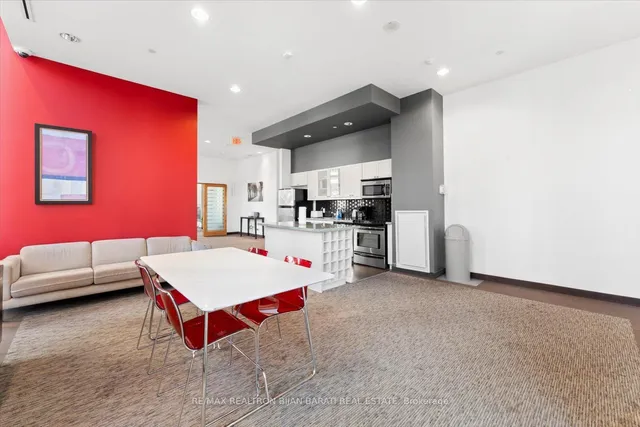 Additional property image - 30 Canterbury Pl Unit 1201