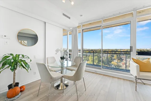 Additional property image - 30 Canterbury Pl Unit 1201